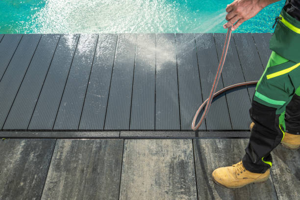 Why Choose Our Certified Pressure Washing Experts for Your Project Needs in Oshkosh, WI?