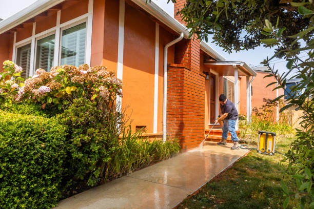 Best Commercial Pressure Washing  in Oshkosh, WI